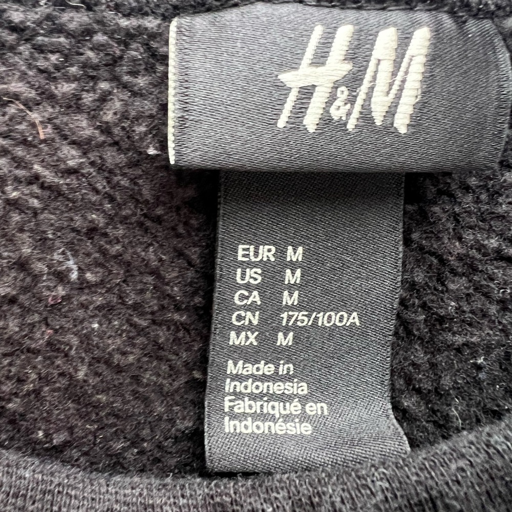 The Best Present Ever Black H & M Sweatshirt size Medium - Picture 4 of 6